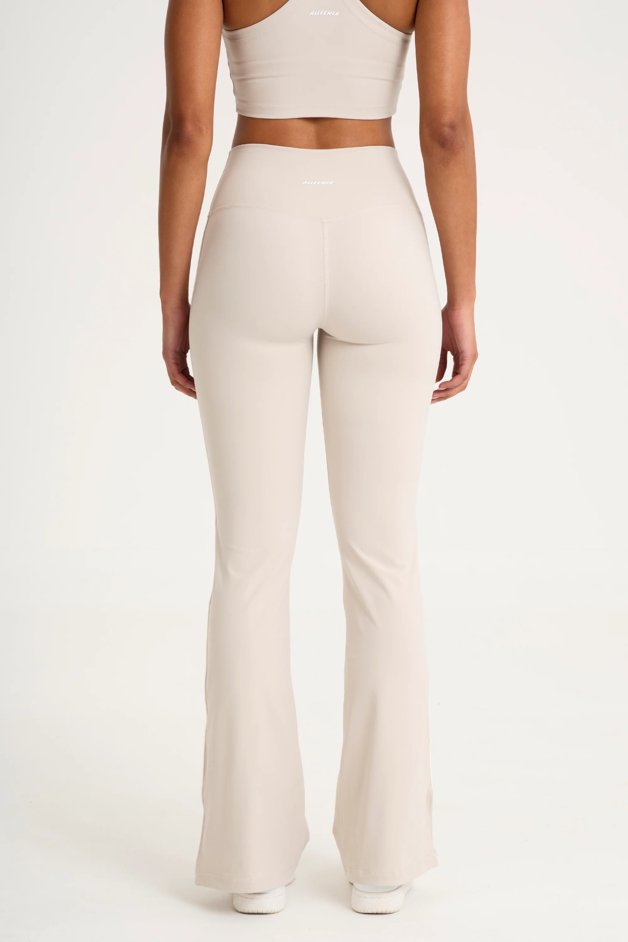 ALLFENIX CloudCore Contrast Flared Legging - Image 3