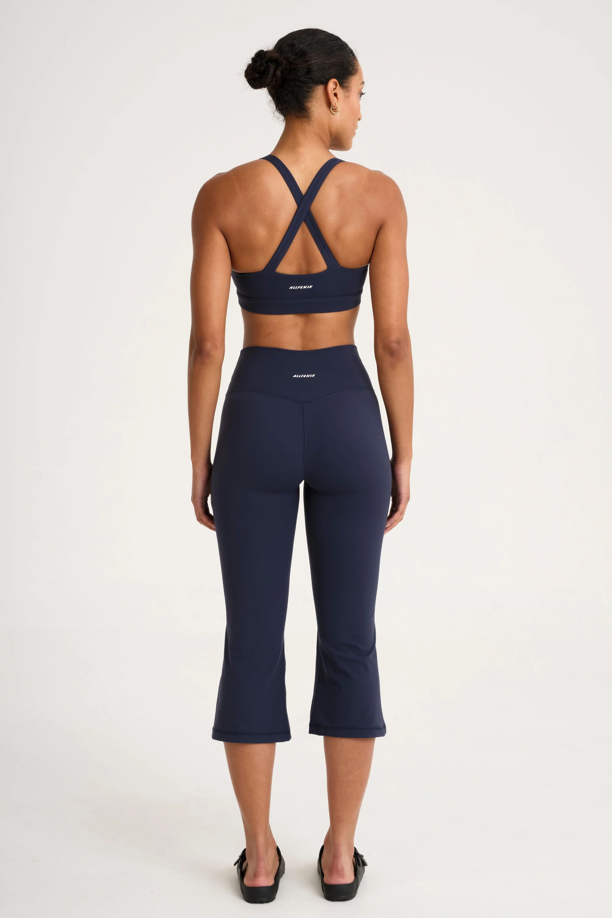 ALLFENIX CloudCore Cross Over Core Sports Bra - Image 5