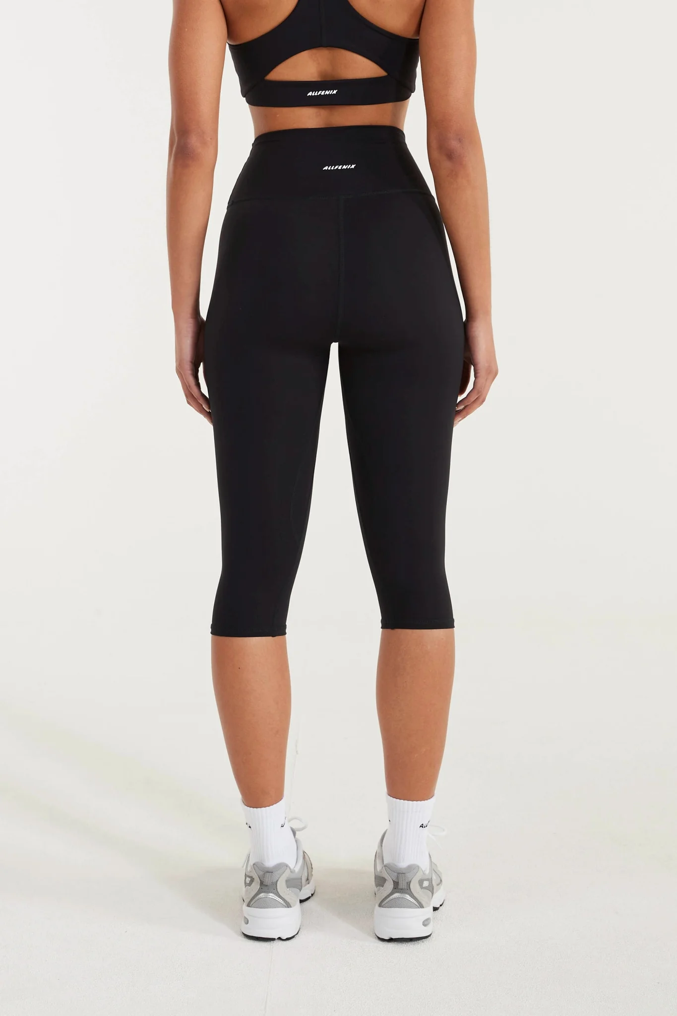 ALLFENIX CloudCore Capri Legging - Image 2