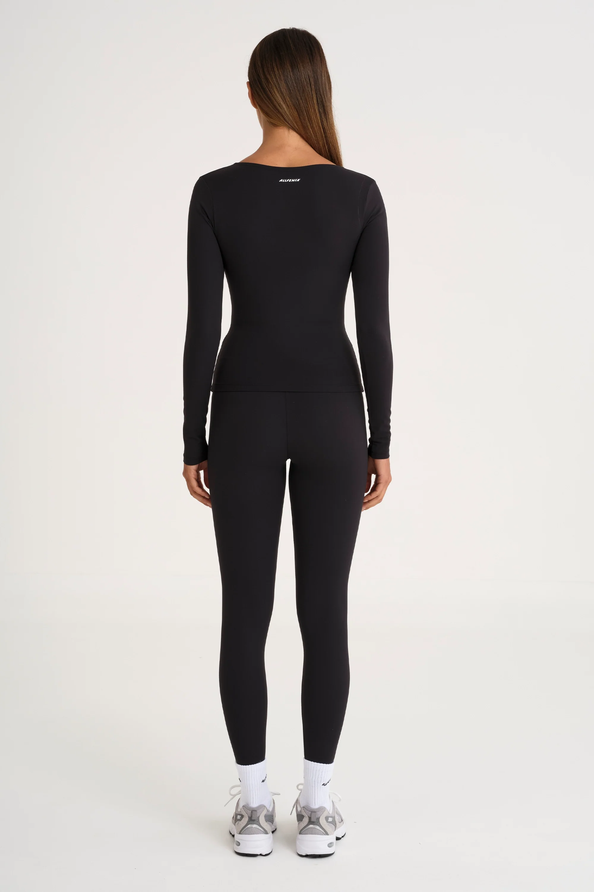 ALLFENIX CloudCore Lite Ruched V-Neck Long Sleeve - Image 5