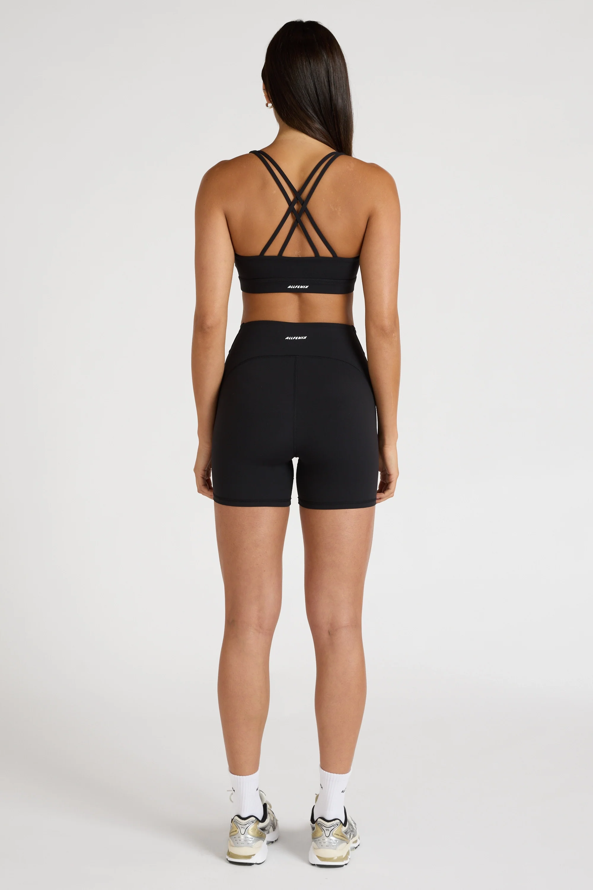 EcoSculpt Cross Back Sports Bra - Image 4