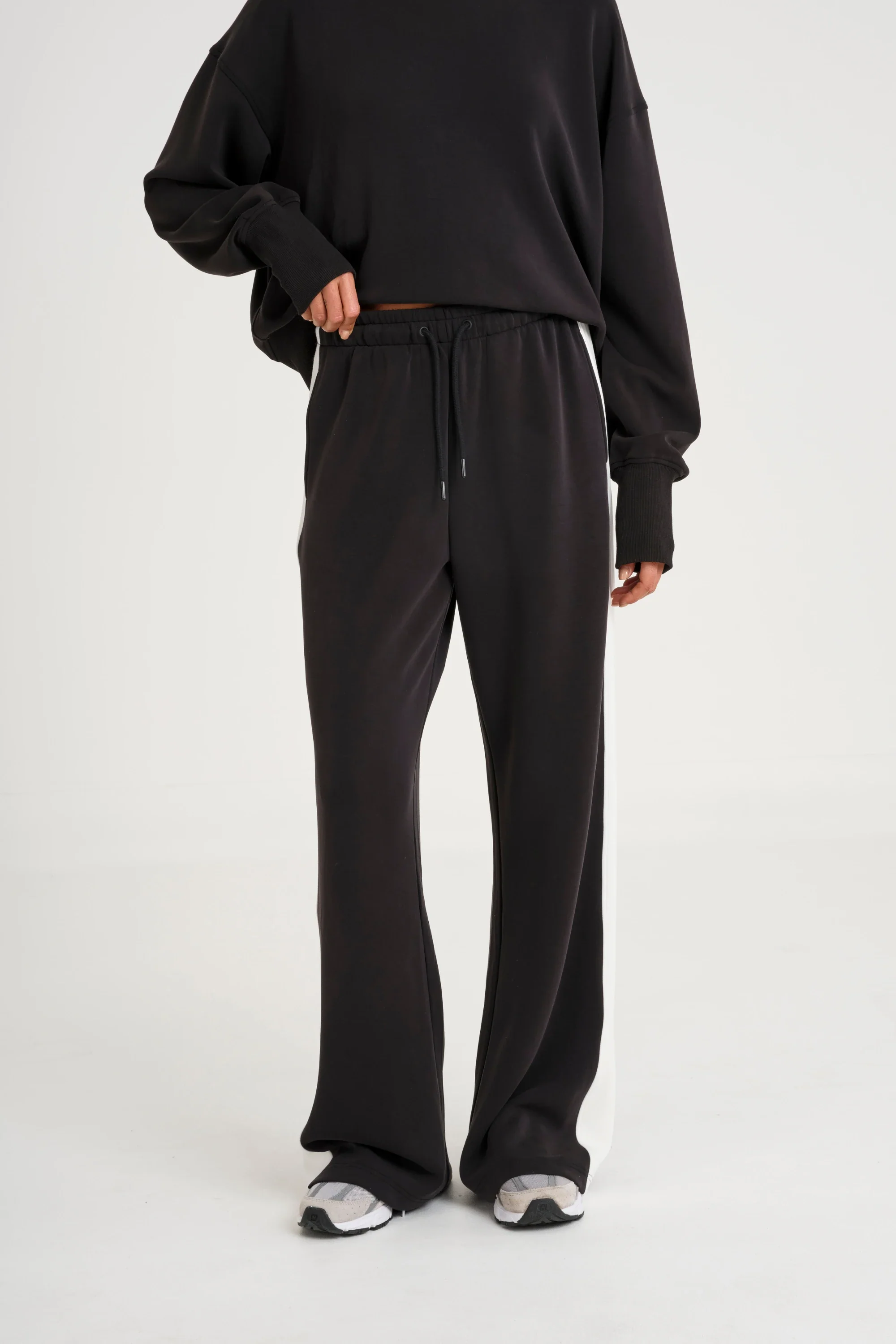 Soft Luxury Contrast Wide Leg Track Pant - Image 3