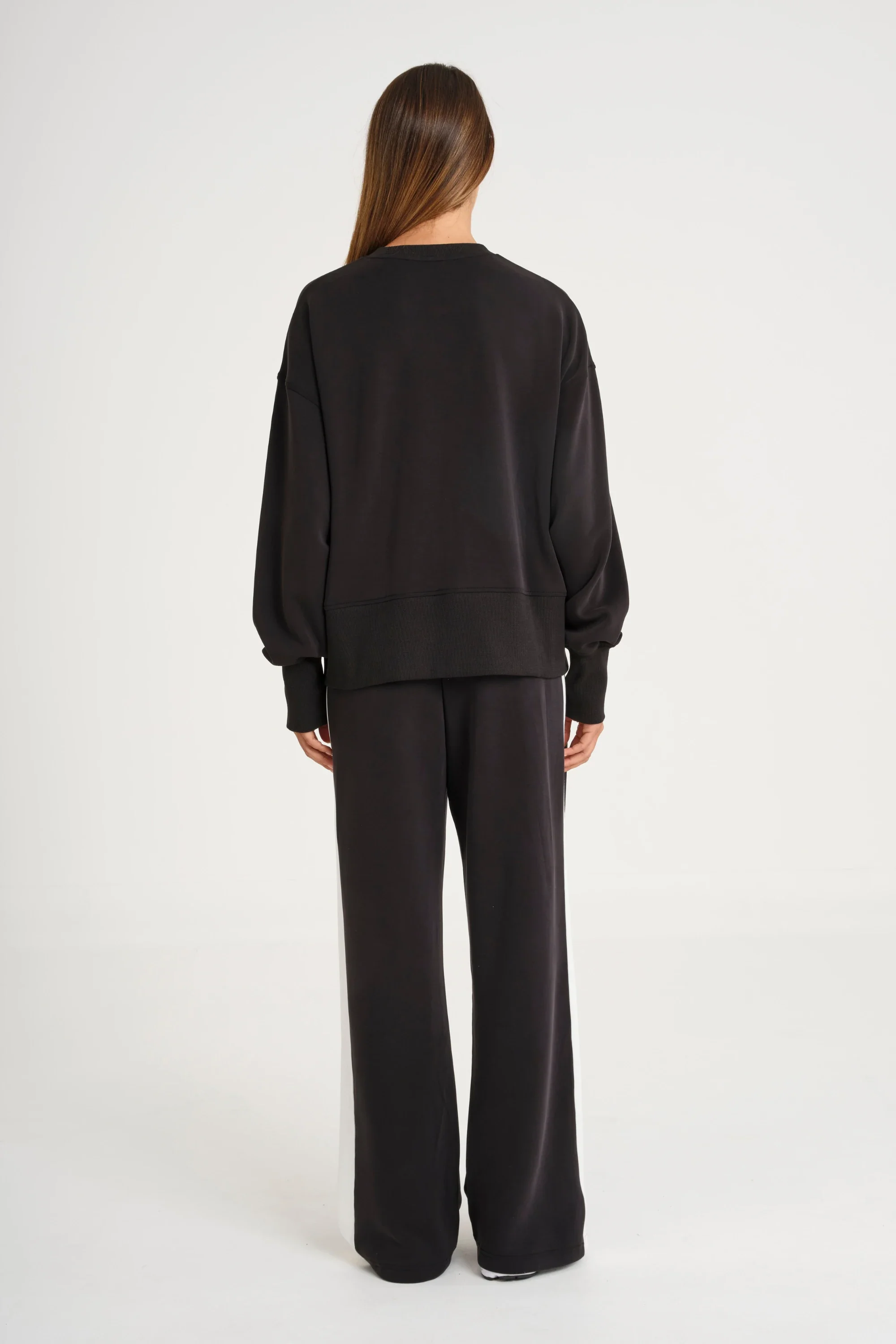 Soft Luxury Contrast Wide Leg Track Pant - Image 7