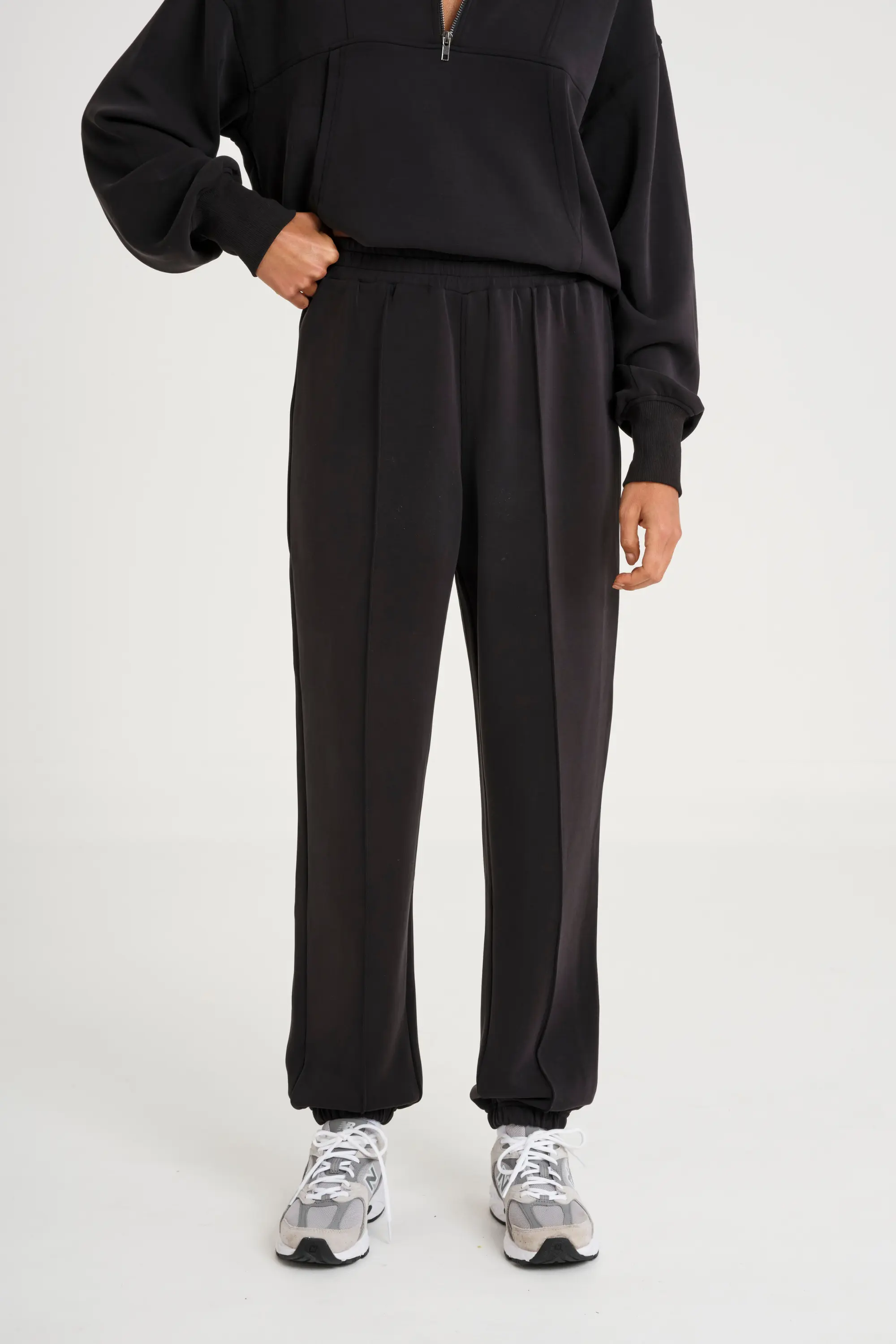 Soft Luxury Cuffed Track Pant - Image 3