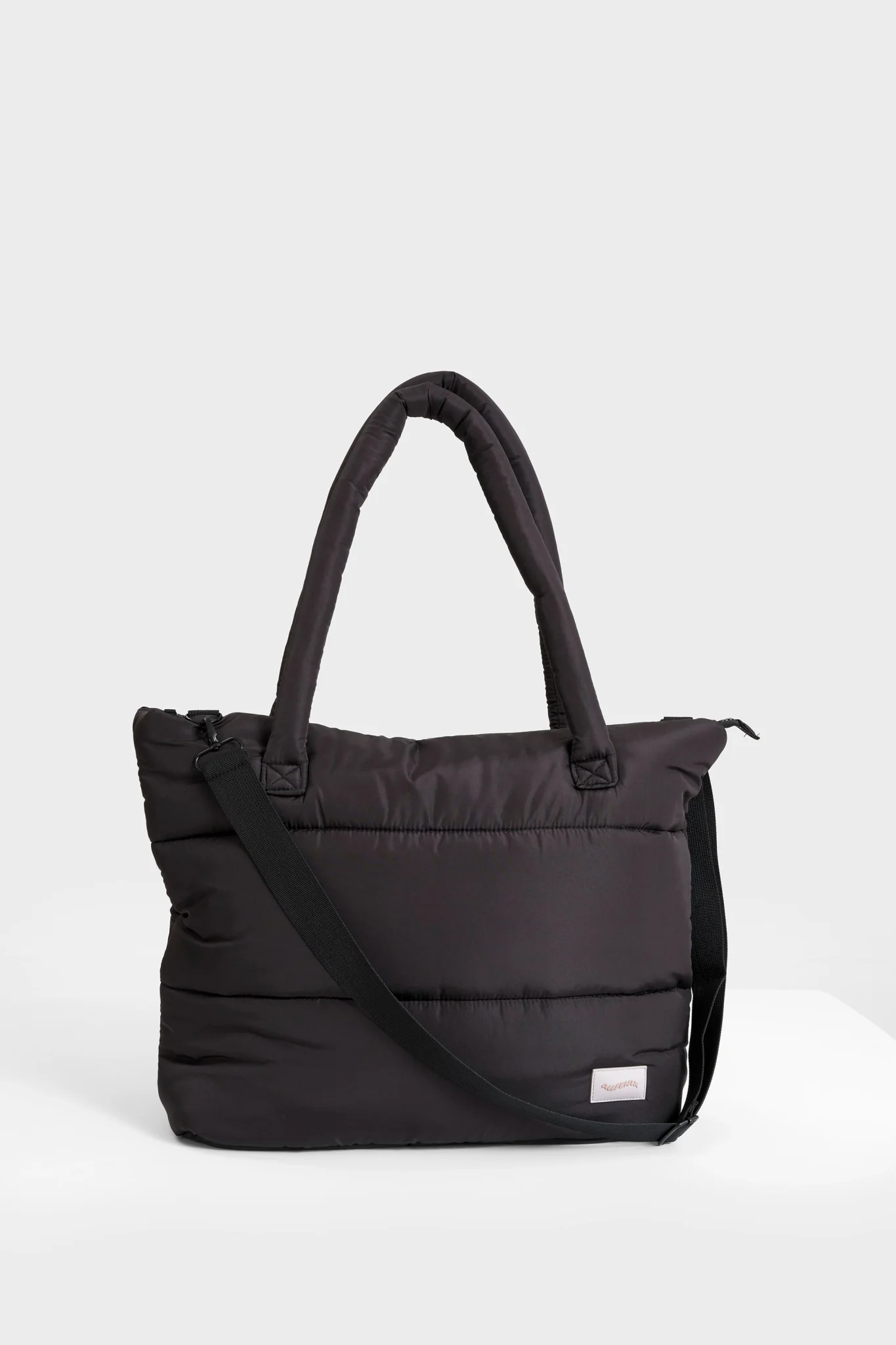 Travel Puffer Bag - Image 3